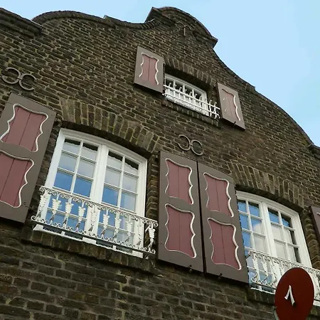 Apartment Authentic Travellers In Ehemaliger Gaertnerei *