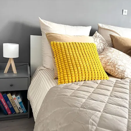 Authentic Travellers Apartment